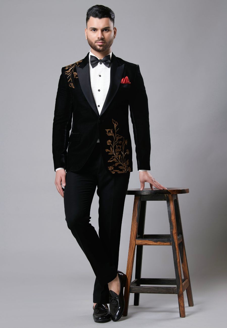 Black Velvet Collar Tuxedo Suit Set